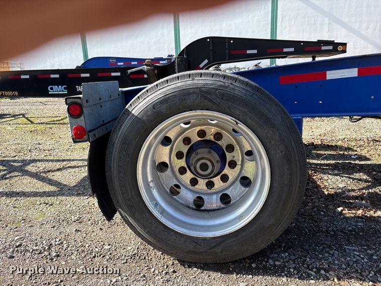 image for item EU8552 2013 Reinke container trailer