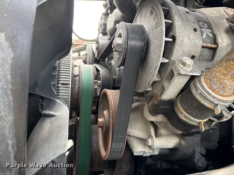 image for item EU8598 2018 International LF687 semi truck