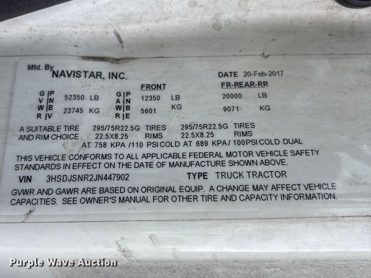 image for item EU8598 2018 International LF687 semi truck