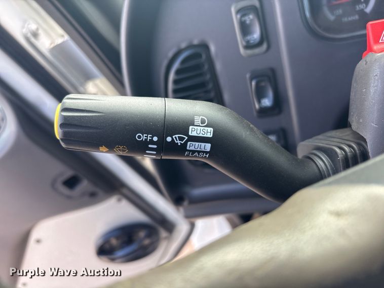 image for item EV2839 2004 Freightliner M2 flatbed truck