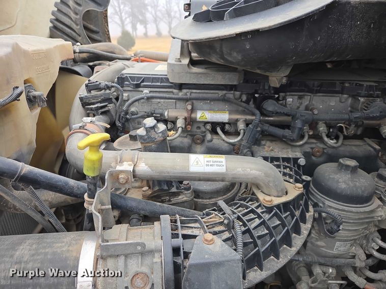 image for item EV5554 2016 Freightliner Cascadia semi truck