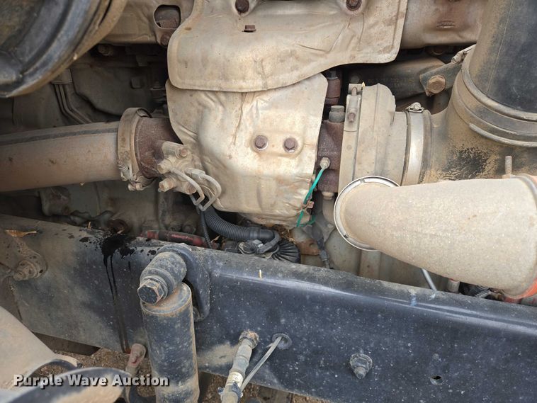 image for item EV5554 2016 Freightliner Cascadia semi truck