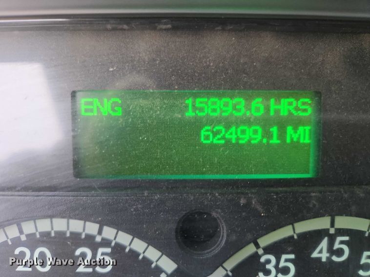 image for item EV5554 2016 Freightliner Cascadia semi truck