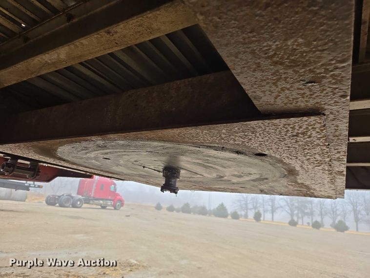 image for item EV5558 2004 Wilson CFD-900 drop deck trailer