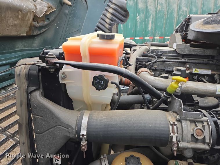 image for item EV5560 2016 Freightliner Cascadia semi truck