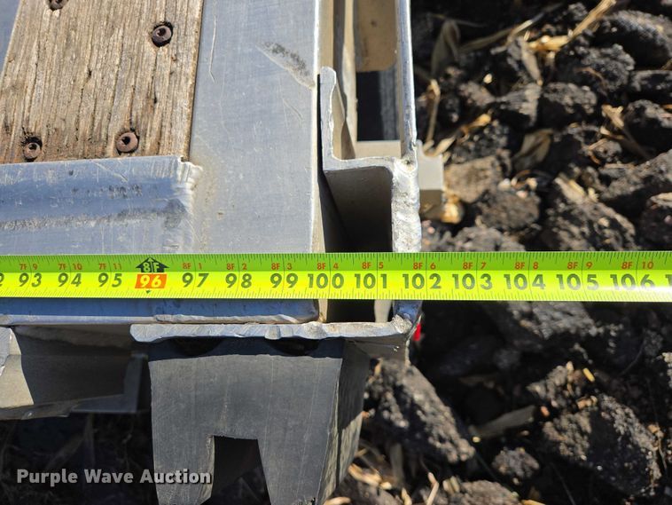 image for item EV5568 2006 Wilson CFD-900 drop deck trailer