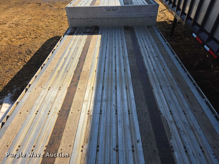 image for item EV5568 2006 Wilson CFD-900 drop deck trailer