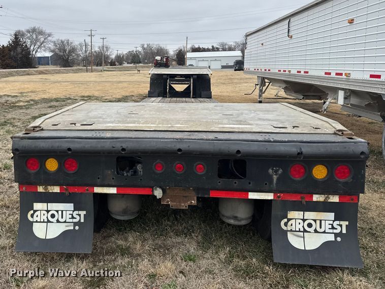 image for item FB0931 2006 Landoll 825 lowboy equipment trailer