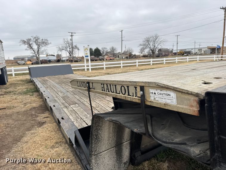 image for item FB0931 2006 Landoll 825 lowboy equipment trailer