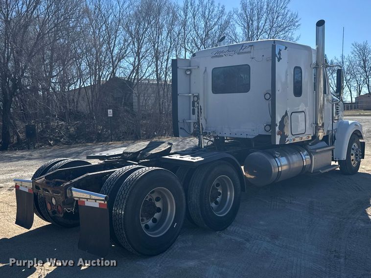 image for item FB0933 2012 Freightliner Coronado semi truck