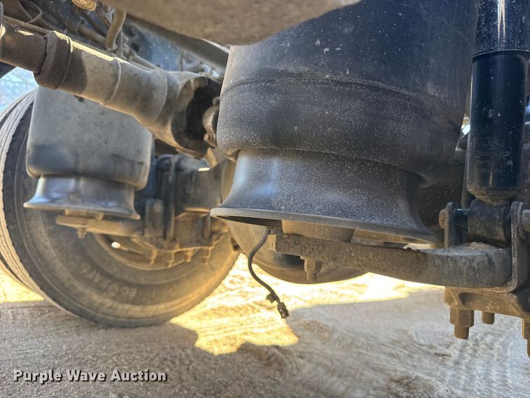 image for item FB0933 2012 Freightliner Coronado semi truck