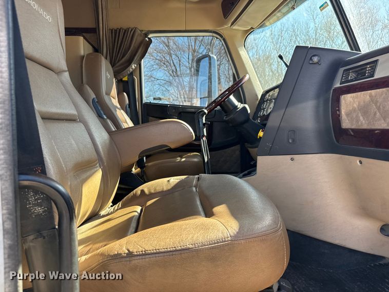 image for item FB0933 2012 Freightliner Coronado semi truck