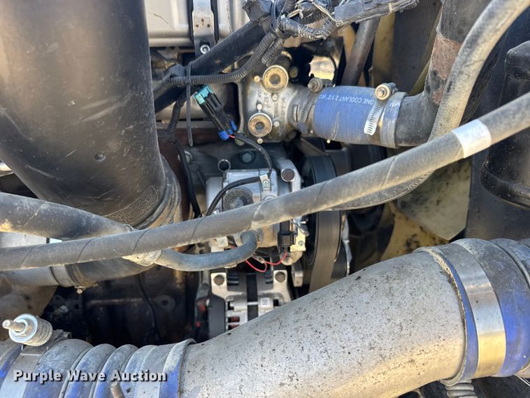 image for item FB0933 2012 Freightliner Coronado semi truck