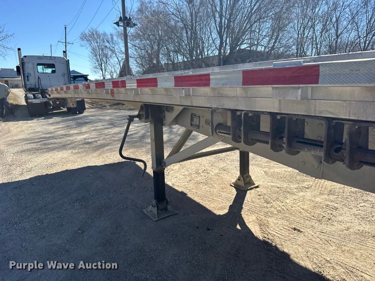 image for item FB0934 2008 Reitnouer Inc Maximizer flatbed trailer