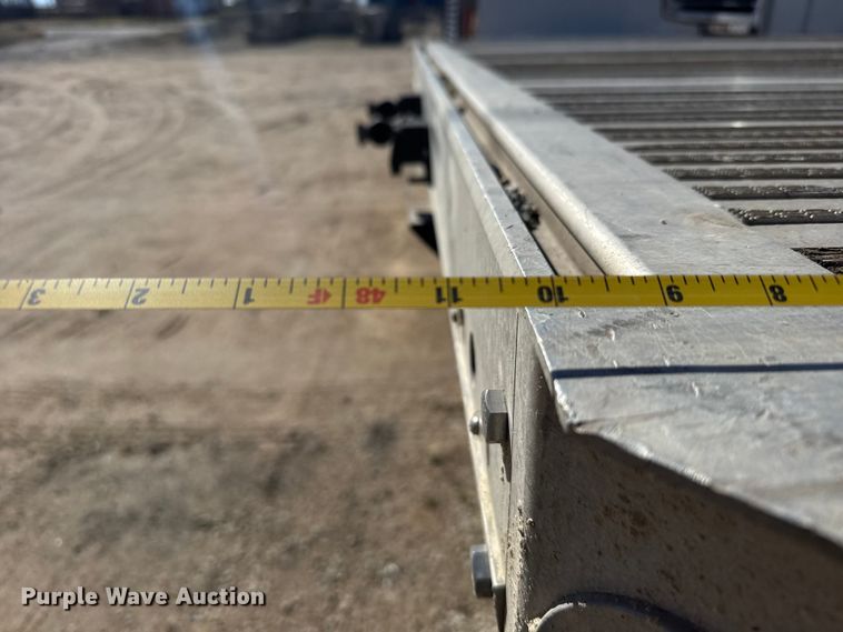 image for item FB0934 2008 Reitnouer Inc Maximizer flatbed trailer