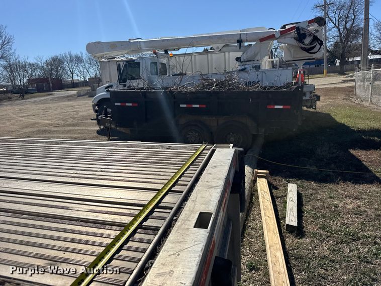 image for item FB0934 2008 Reitnouer Inc Maximizer flatbed trailer