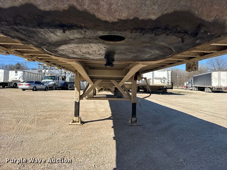 image for item FB0934 2008 Reitnouer Inc Maximizer flatbed trailer