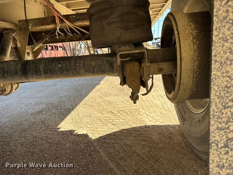 image for item FB0934 2008 Reitnouer Inc Maximizer flatbed trailer