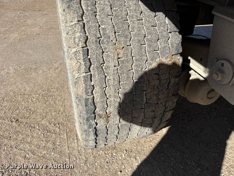 image for item FB0934 2008 Reitnouer Inc Maximizer flatbed trailer