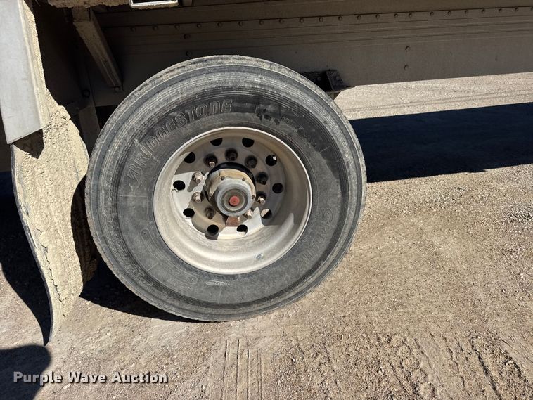 image for item FB0934 2008 Reitnouer Inc Maximizer flatbed trailer