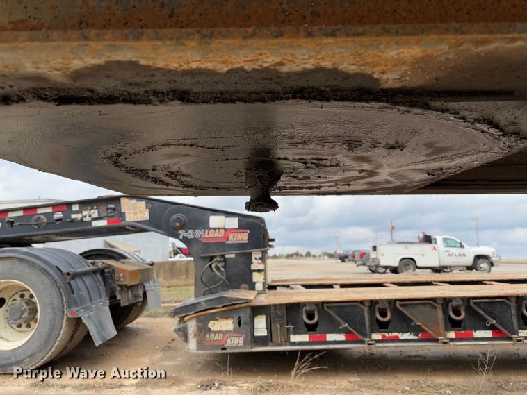 image for item FB3175 1986 Wisconsin 2535-22 drop deck equipment trailer