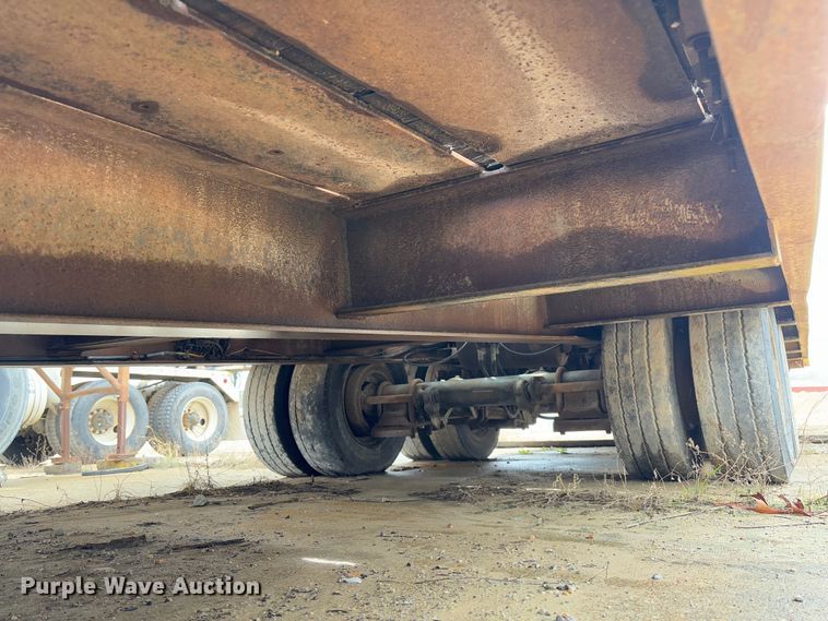 image for item FB3175 1986 Wisconsin 2535-22 drop deck equipment trailer