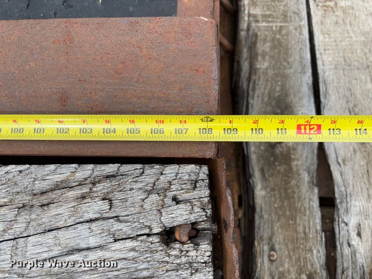 image for item FB3175 1986 Wisconsin 2535-22 drop deck equipment trailer