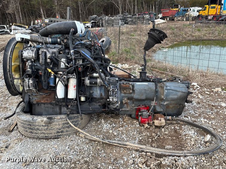 image for item FB3226 Mack AC-460P Engine