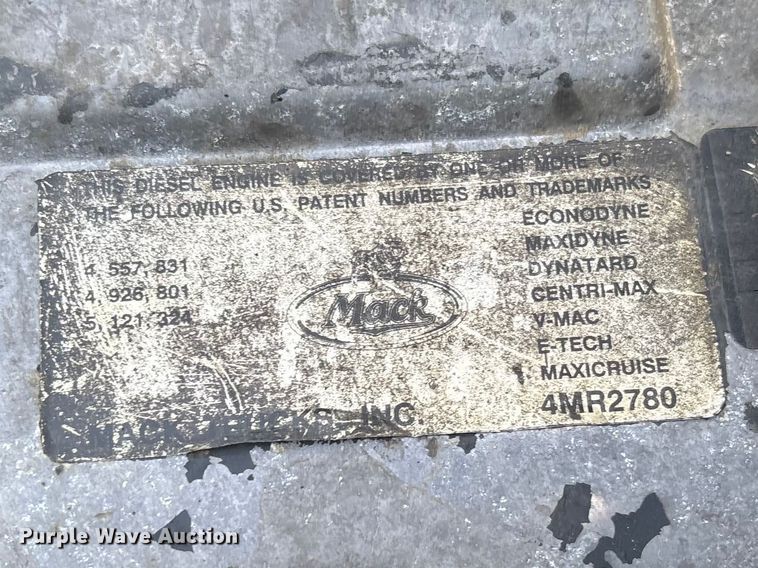 image for item FB3226 Mack AC-460P Engine