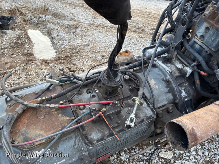 image for item FB3226 Mack AC-460P Engine