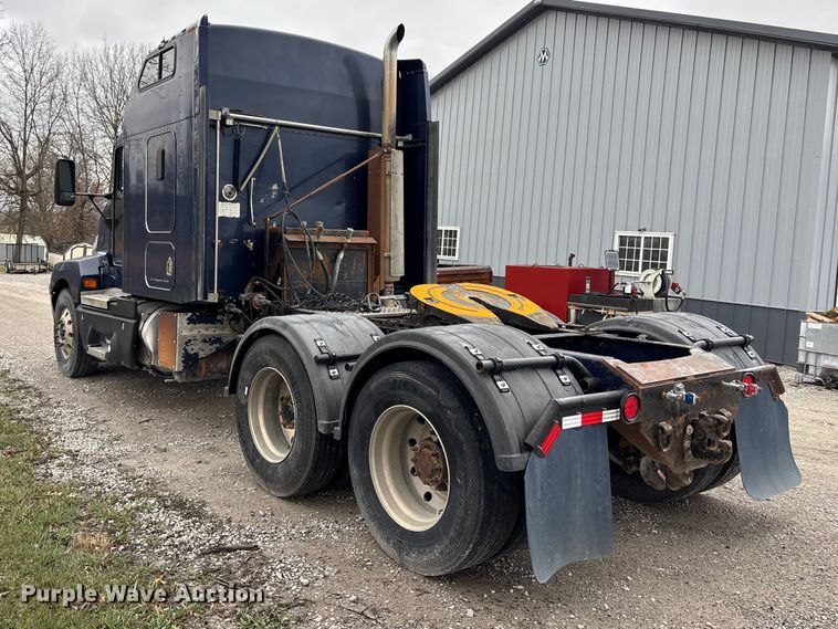 image for item FB3574 1997 Kenworth T600 semi truck