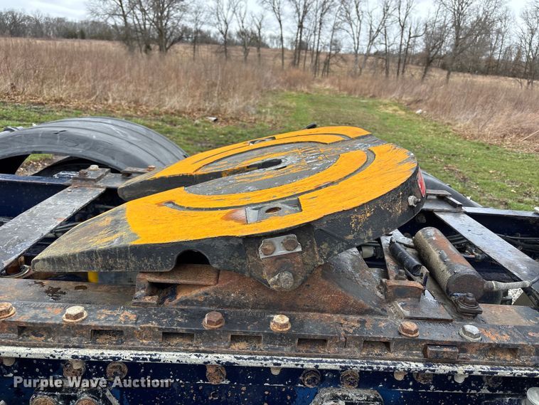 image for item FB3574 1997 Kenworth T600 semi truck