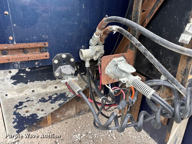 image for item FB3574 1997 Kenworth T600 semi truck