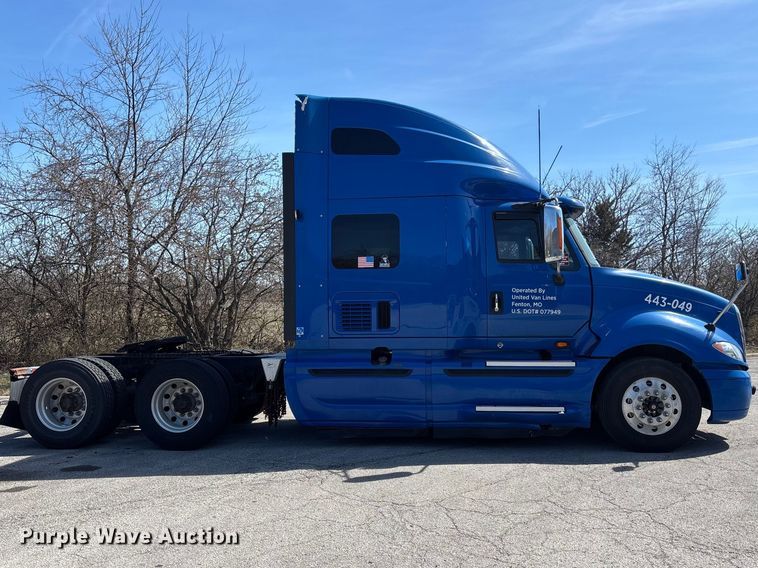 image for item FB3586 2015 International Prostar+ 122 semi truck