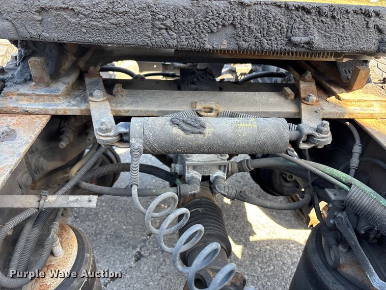 image for item FB3586 2015 International Prostar+ 122 semi truck