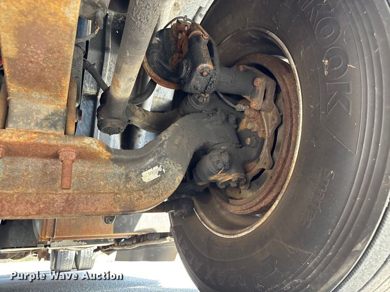 image for item FB3586 2015 International Prostar+ 122 semi truck