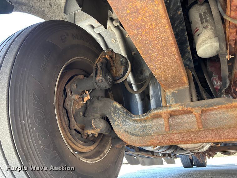 image for item FB3586 2015 International Prostar+ 122 semi truck