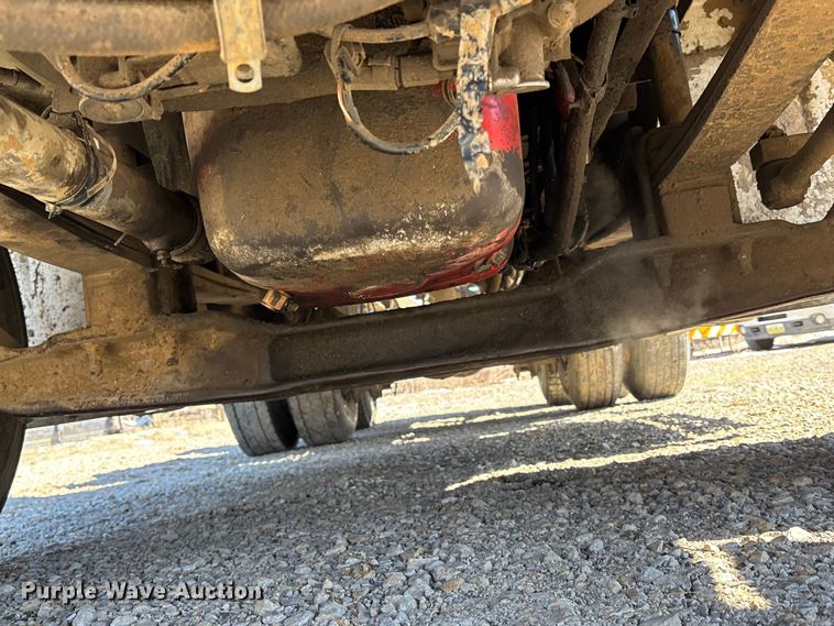 image for item FB3590 2006 International 9200i semi truck