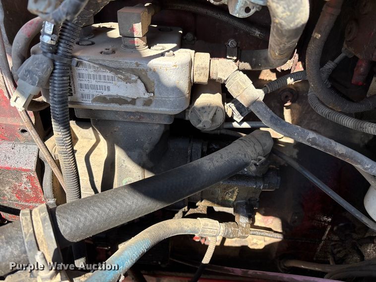 image for item FB3590 2006 International 9200i semi truck