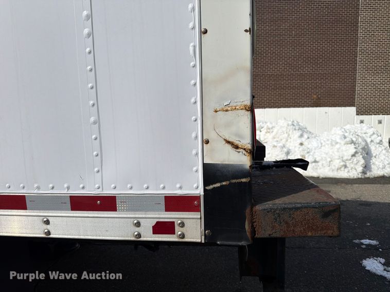 image for item FB7970 2016 International 4300 box truck