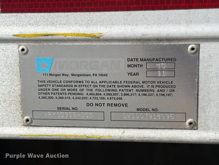 image for item FB7970 2016 International 4300 box truck