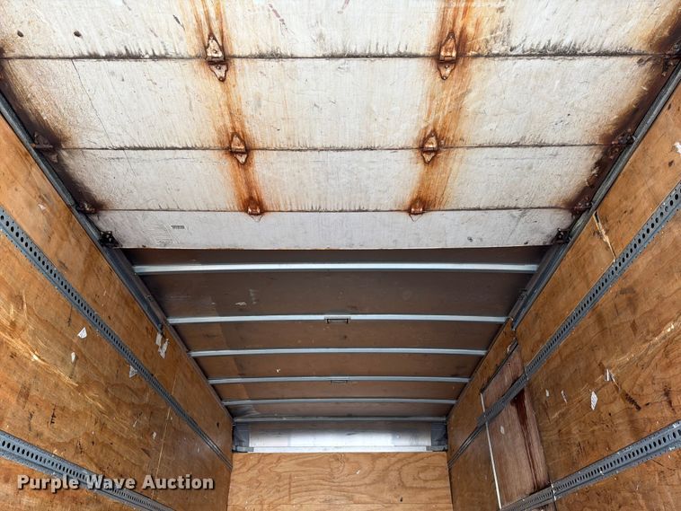 image for item FB7970 2016 International 4300 box truck