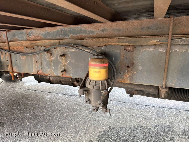 image for item FB7970 2016 International 4300 box truck