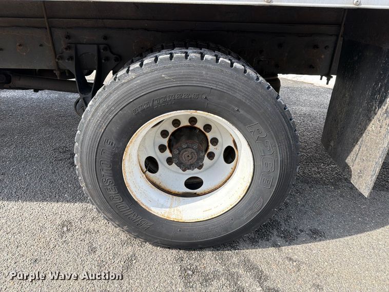 image for item FB7970 2016 International 4300 box truck