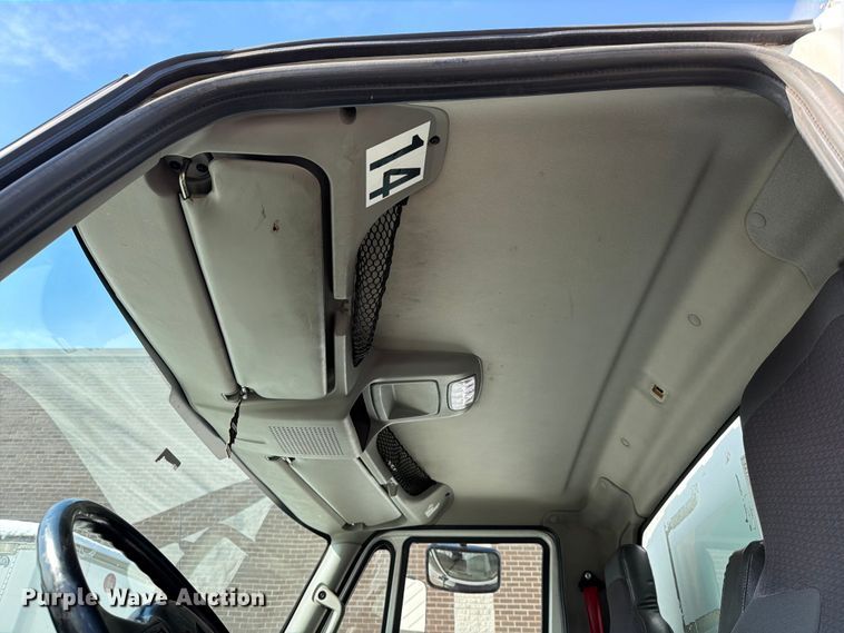 image for item FB7971 2016 International MA025 box truck