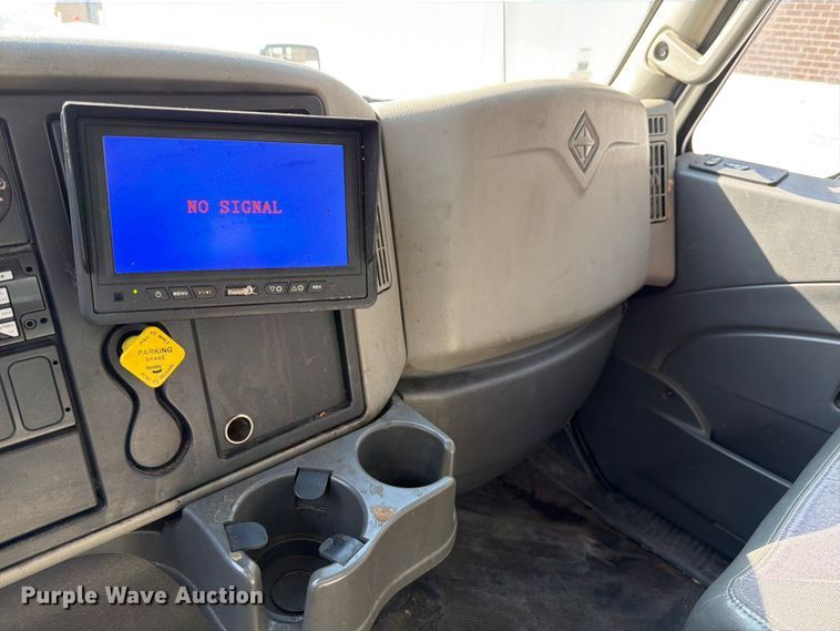 image for item FB7971 2016 International MA025 box truck