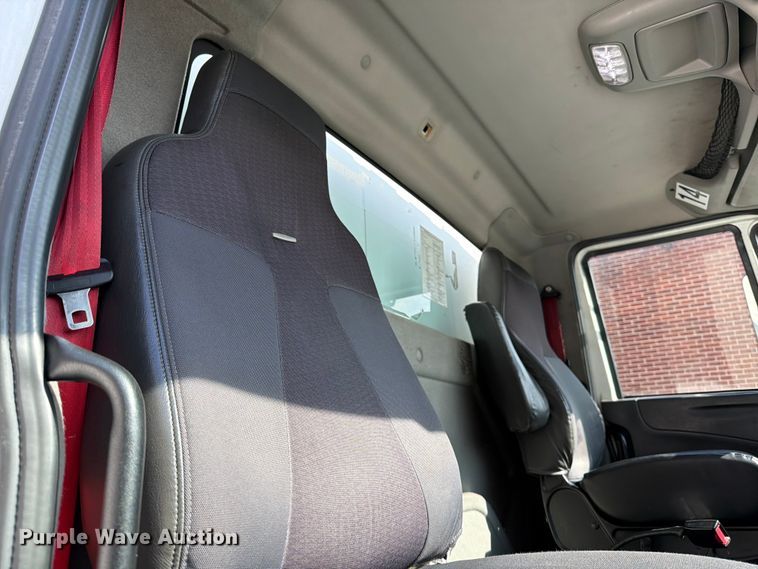 image for item FB7971 2016 International MA025 box truck