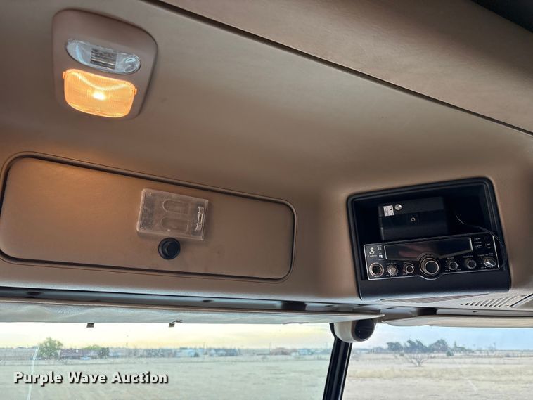 image for item FC2083 2017 Freightliner 122SD semi truck