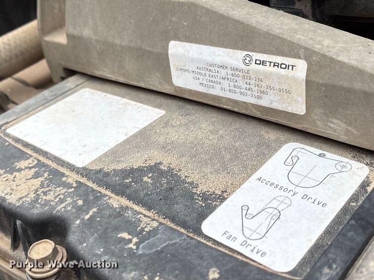 image for item FC2083 2017 Freightliner 122SD semi truck