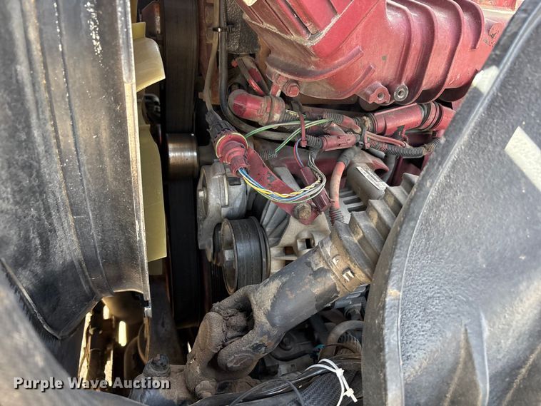 image for item FC2106 2011 Mack CHU613 semi truck